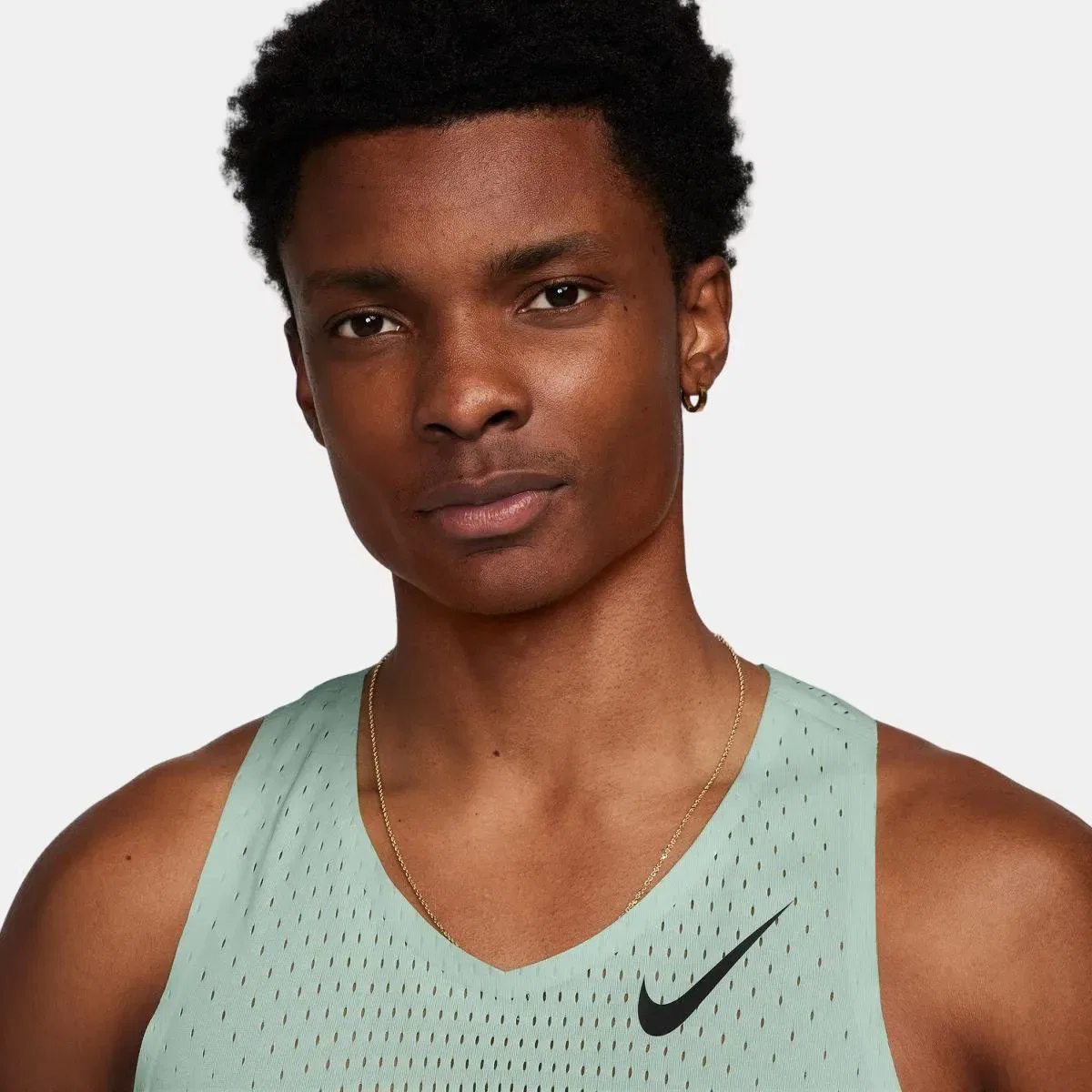 картинка Мужской топ для бега AeroSwift Nike, Verde от магазина Одежда+