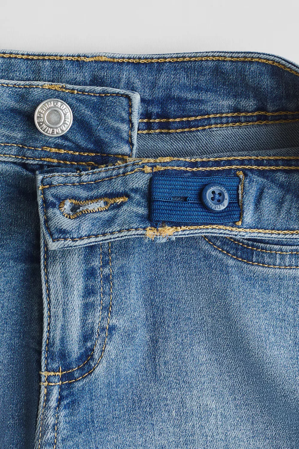 картинка Джинсовые шорты H&M, Denimblau от магазина Одежда+