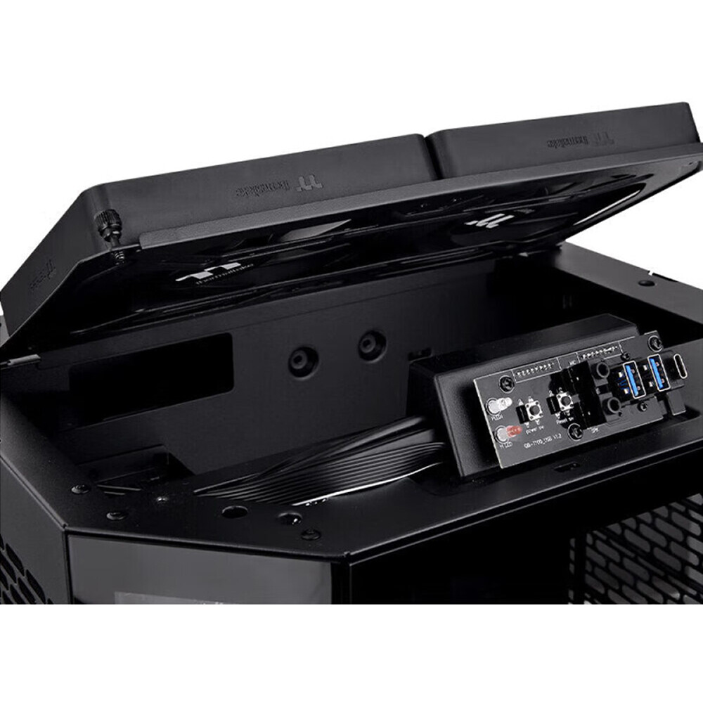 картинка Корпус Thermaltake The Tower 300, Mini Tower, черный от магазина Одежда+