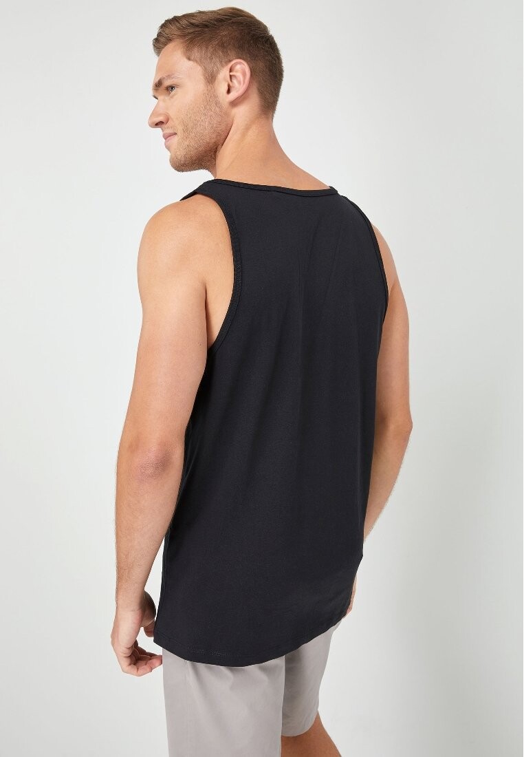 картинка Топ Next, черный от магазина Одежда+