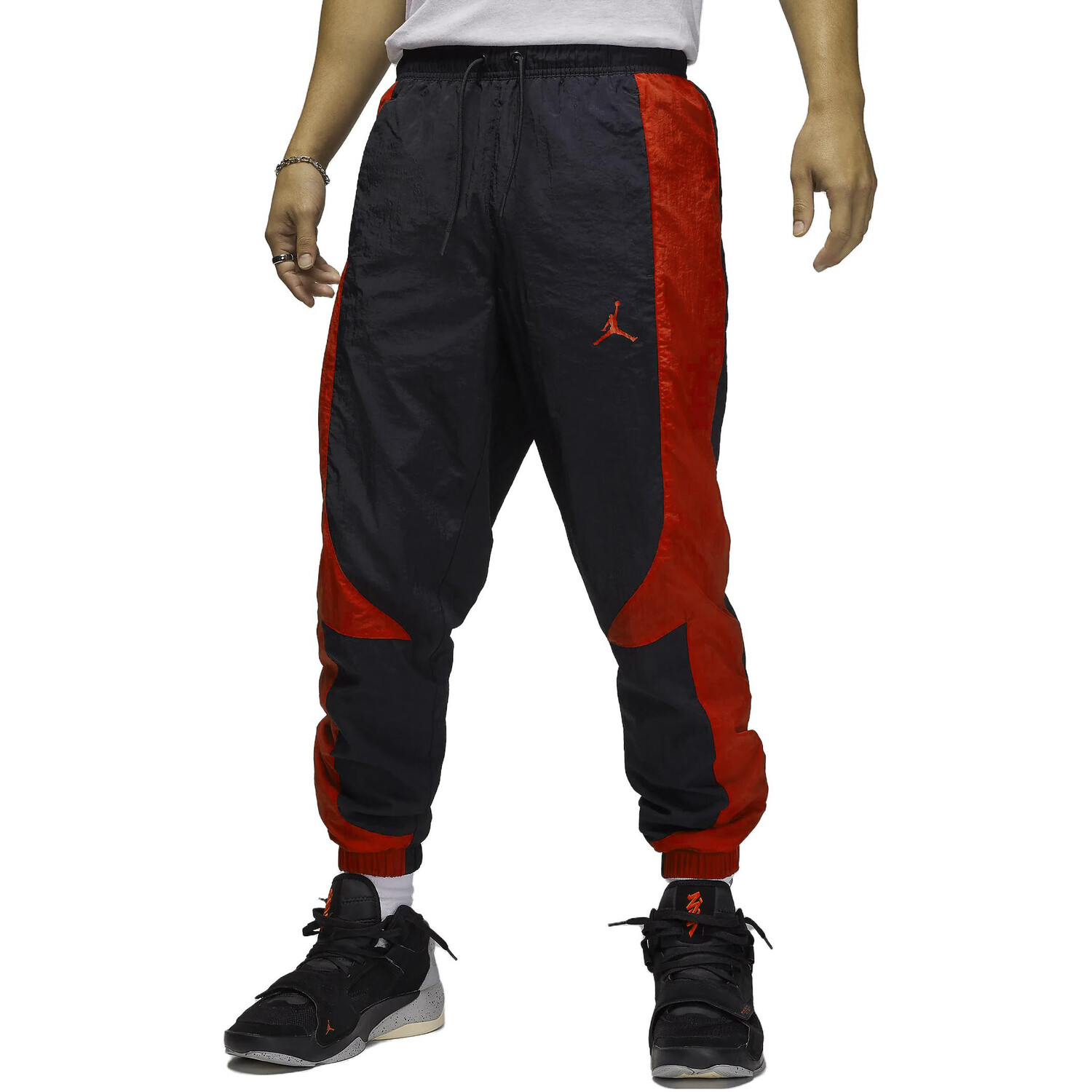 картинка Мужские трикотажные спортивные брюки Jordan, черные от магазина Одежда+