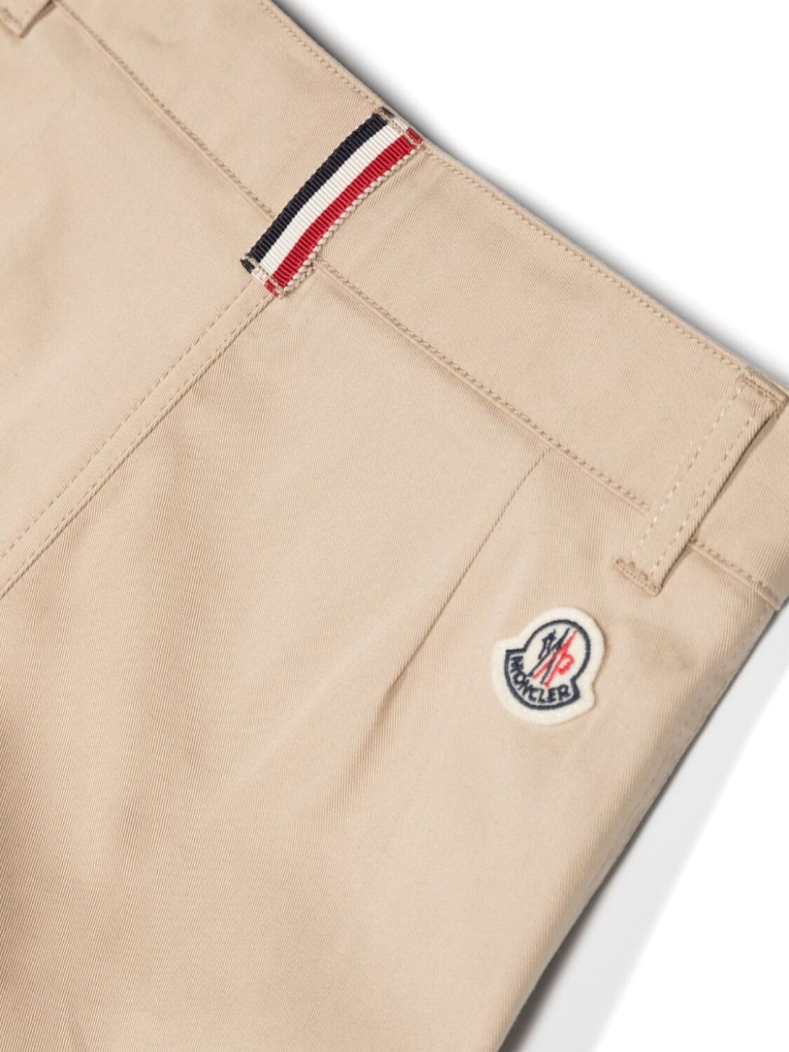 картинка Шорты-бермуды Gabardine Moncler Enfant, бежевый от магазина Одежда+