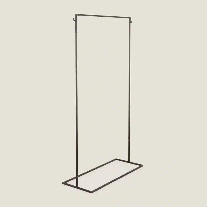 картинка Напольная вешалка Zara Home Metal от магазина Одежда+