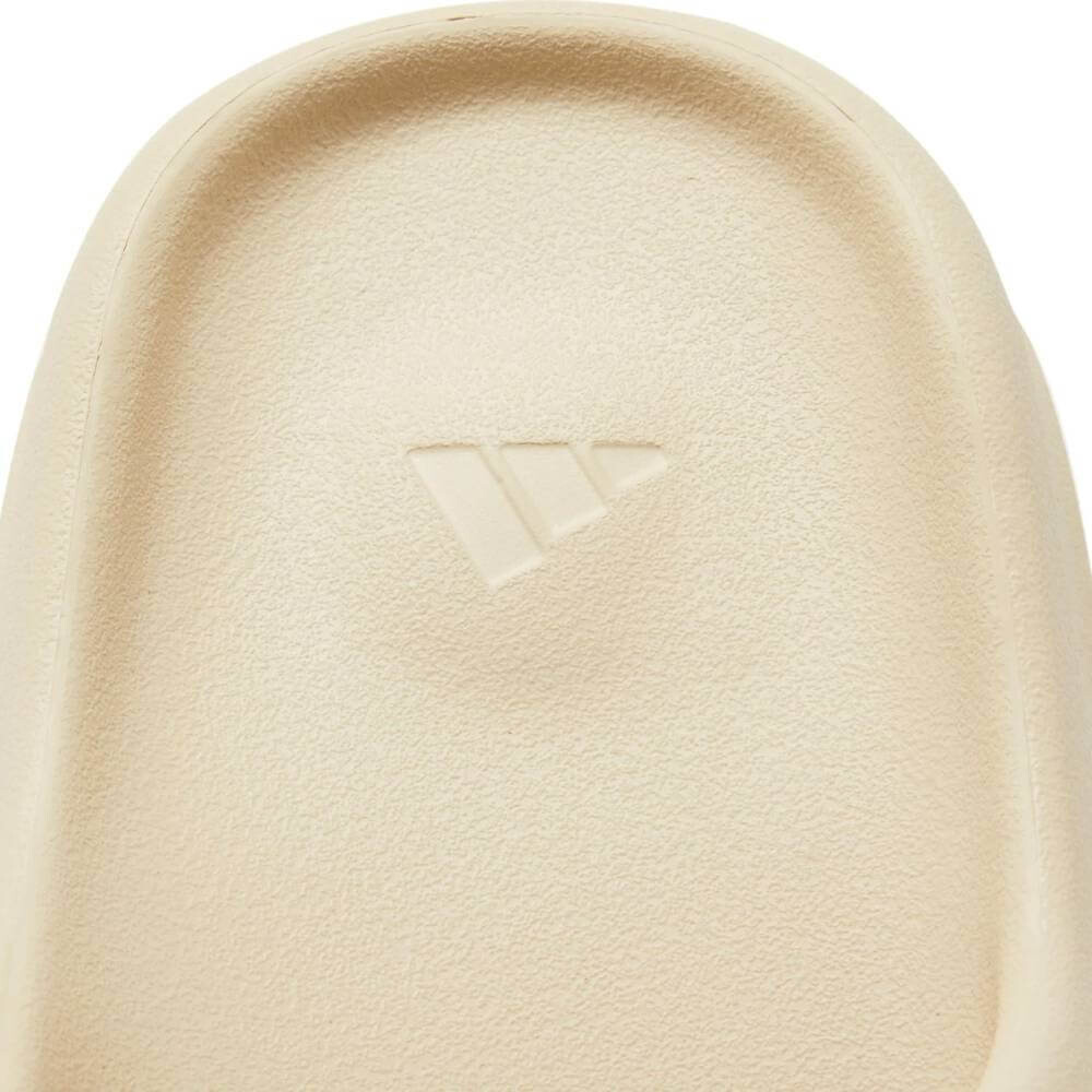 картинка Слайды Yeezy Bone 2022, кремовый от магазина Одежда+
