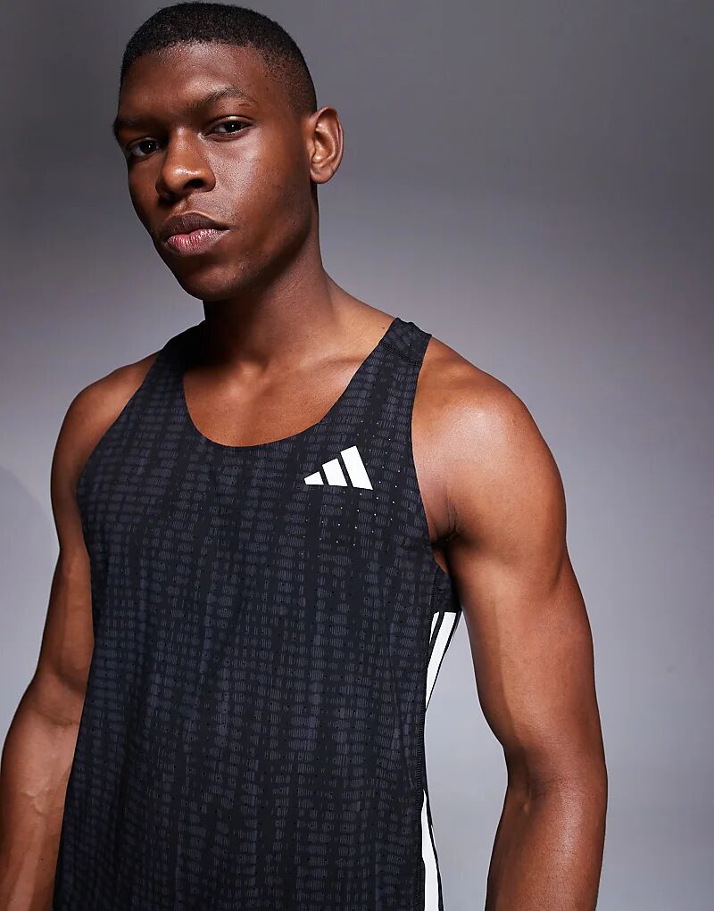 картинка Жилет adidas Running Adizero с черным принтом Adidas Performance от магазина Одежда+