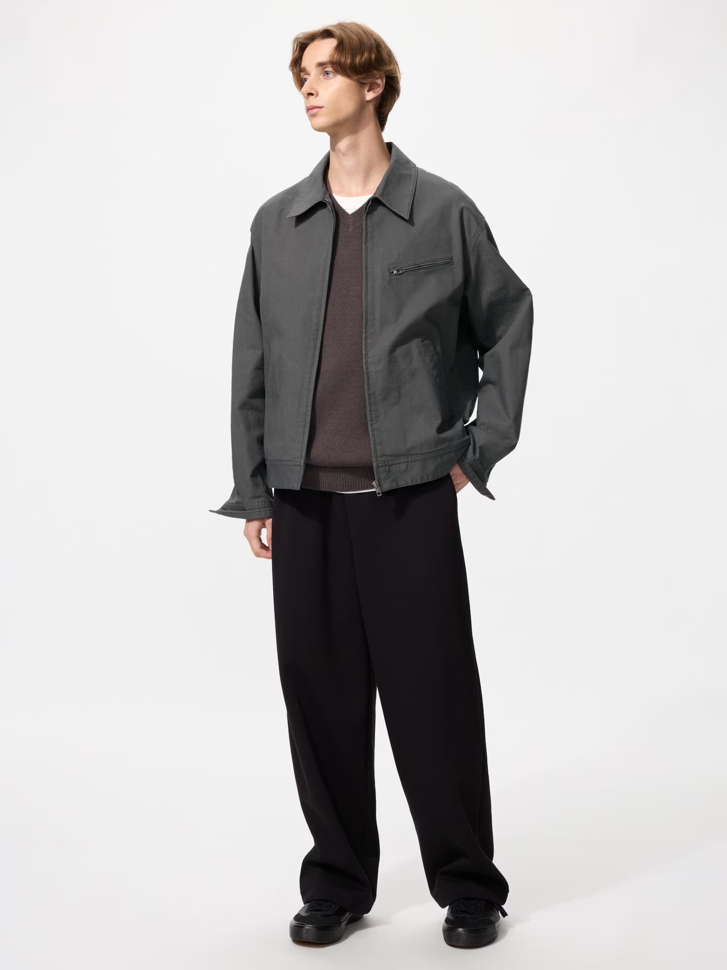 картинка Куртка-ветровка Uniqlo мужская, 08 темно-серый от магазина Одежда+