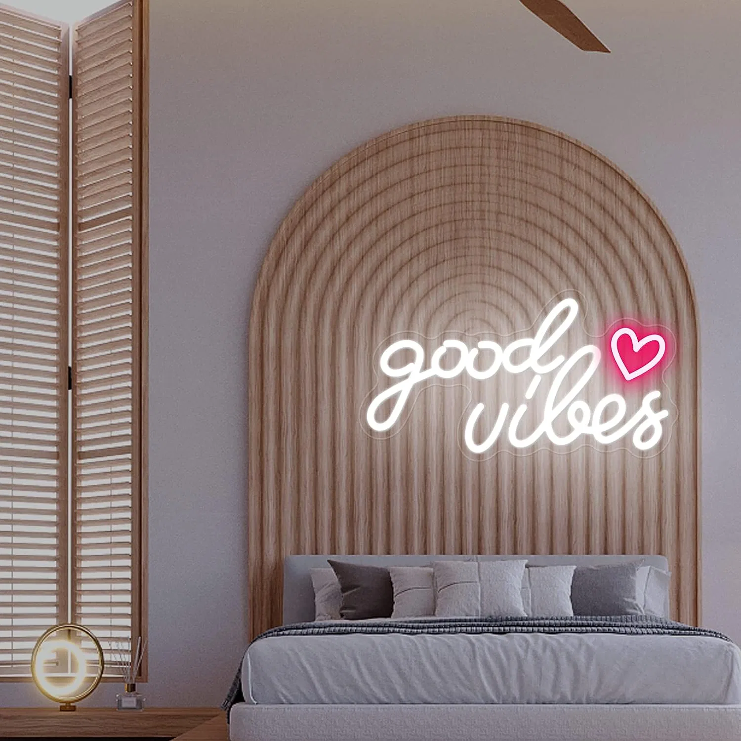 картинка Неоновая вывеска Good Vibes с сердцем lapalife, Белый от магазина Одежда+