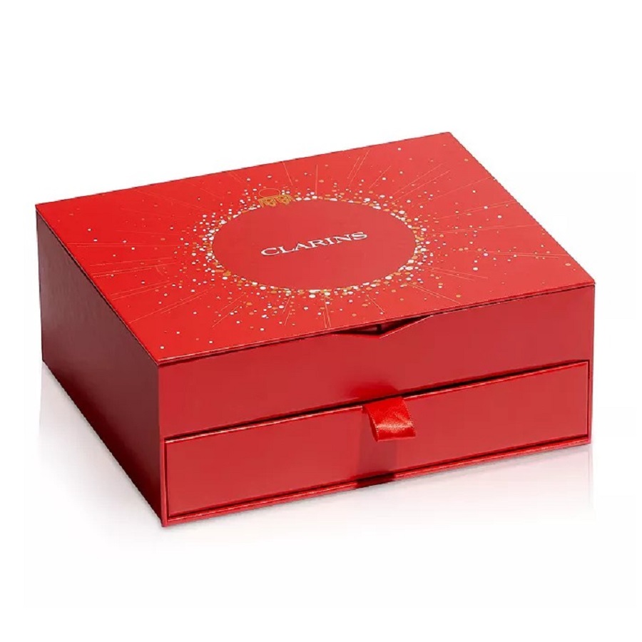 картинка Адвент-календарь Clarins 12 Day, 12 предметов от магазина Одежда+