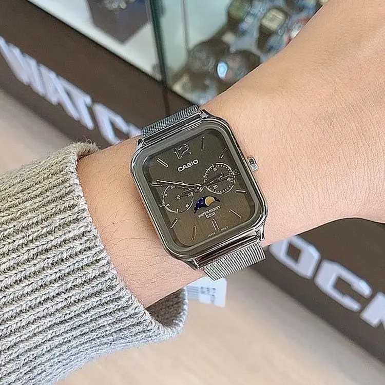 картинка CASIO Men Standard Series Черные часы 34мм MTP-M305M-1AV от магазина Одежда+