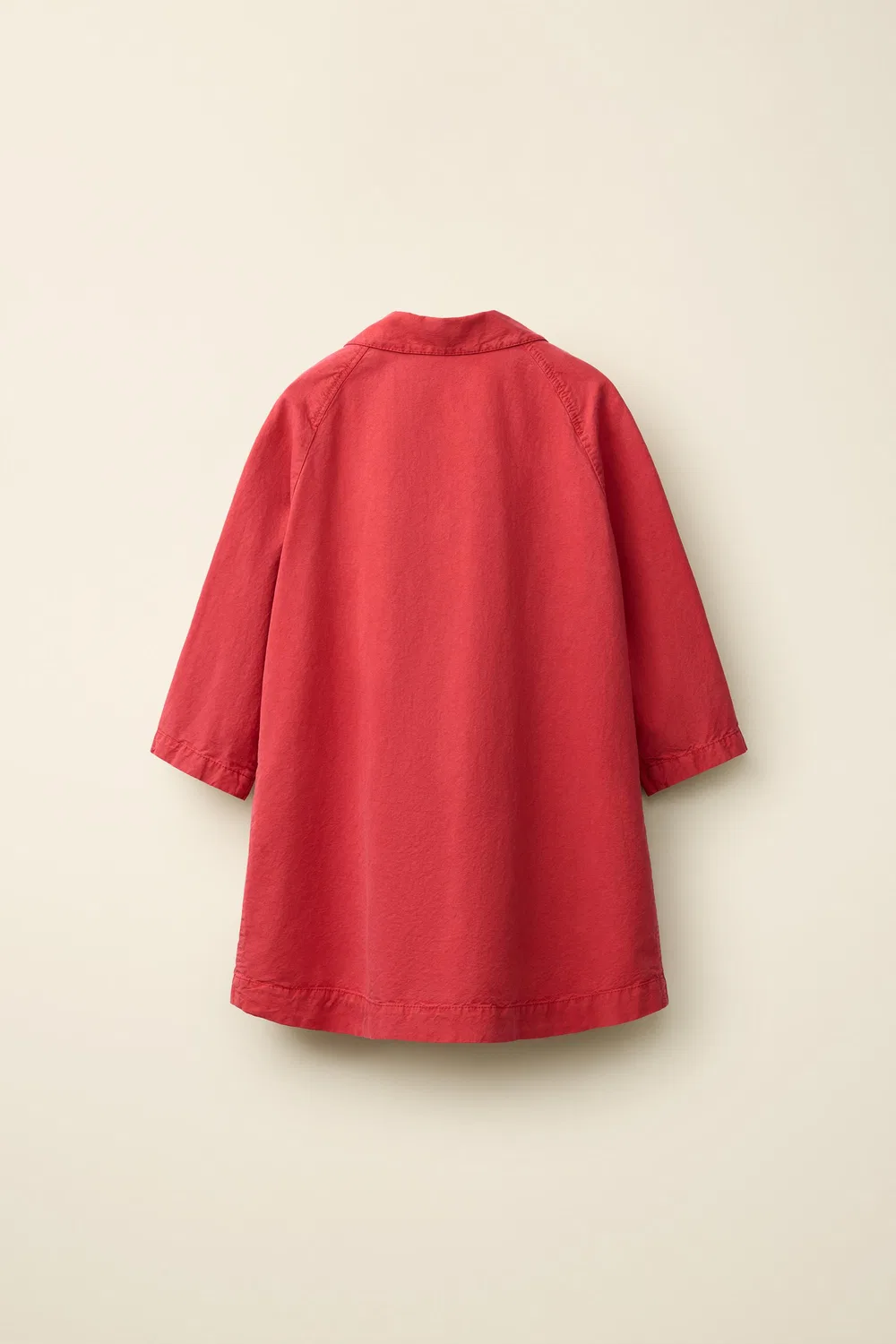 картинка Длинный тренч, созданный в сотрудничестве Caramel London и Zara, Red от магазина Одежда+