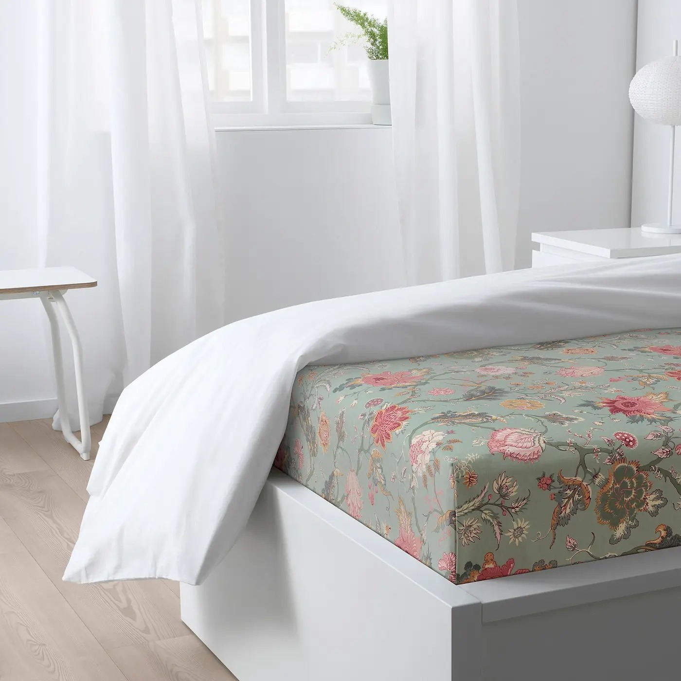 картинка Простыня IKEA Nasselklocka, 240x260 см, зеленый/разноцветный от магазина Одежда+