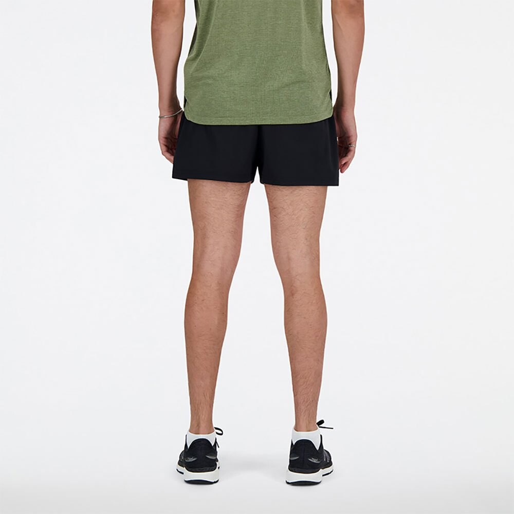 картинка Шорты New Balance Sport Essentials 3´´, черный от магазина Одежда+