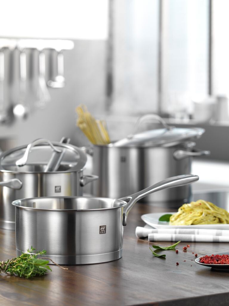 картинка Набор посуды Zwilling Essence, 9 предметов, серебряный от магазина Одежда+
