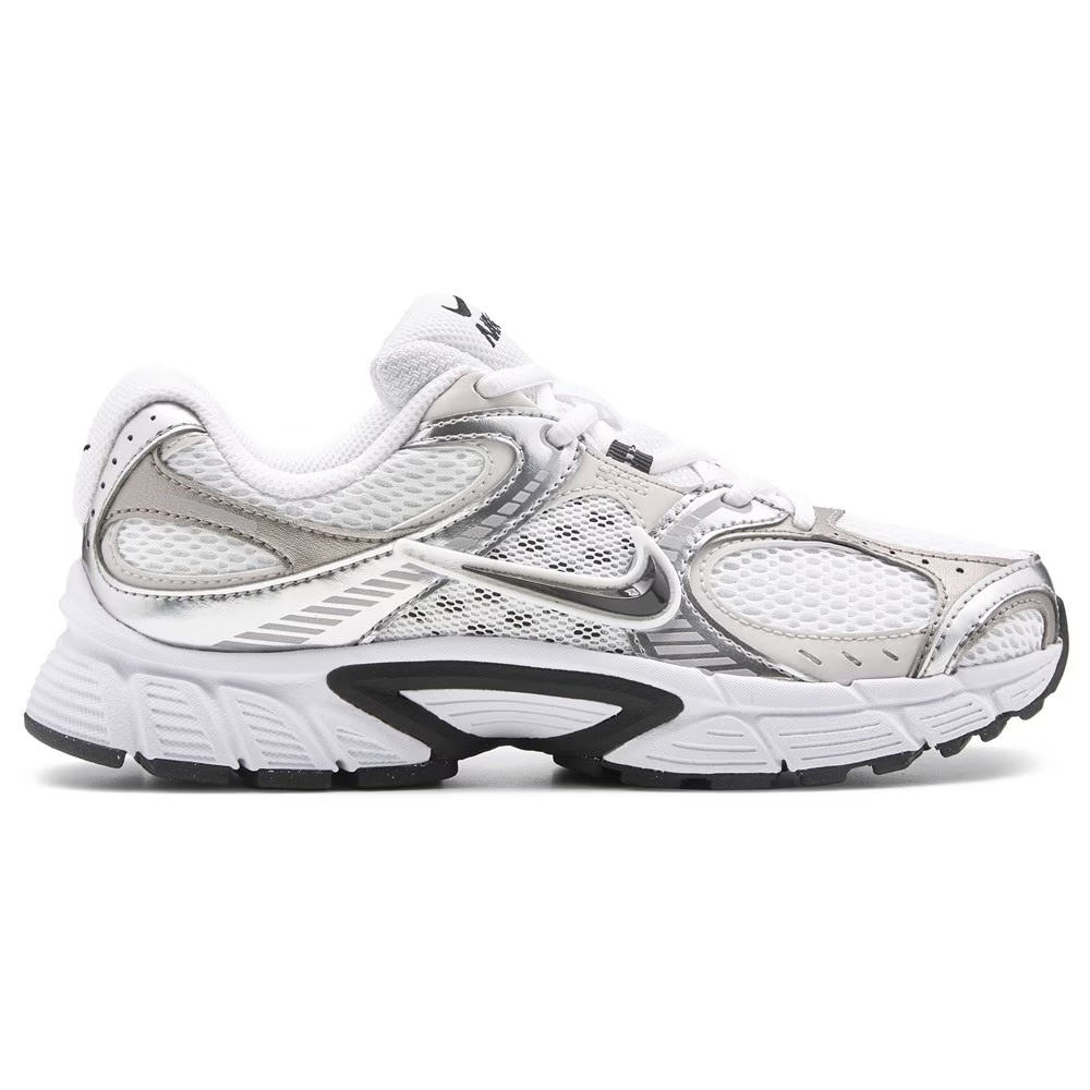 картинка Кроссовки Nike V5 rnr, white/black/grey metallic от магазина Одежда+