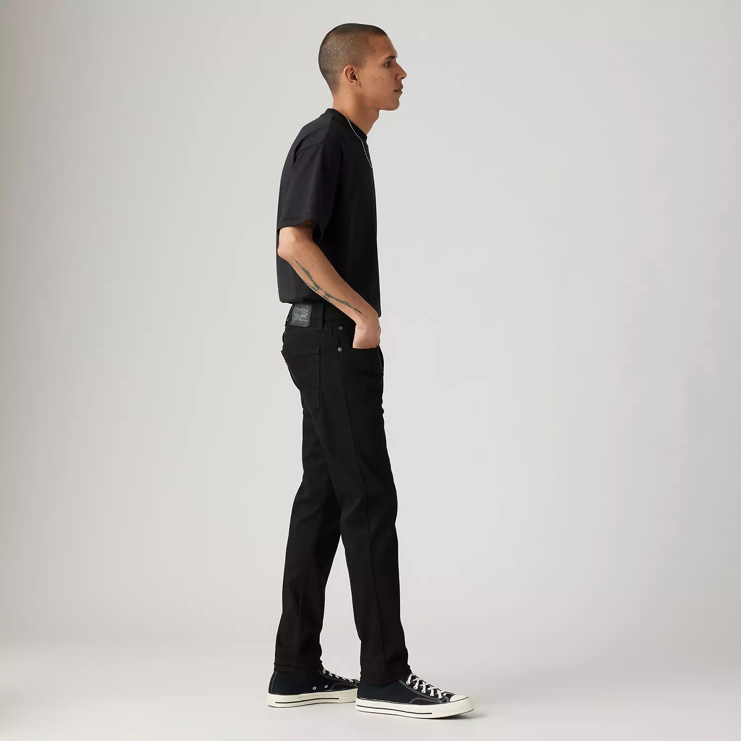 картинка Джинсы мужские Levi's 512 Slim Taper, черный от магазина Одежда+