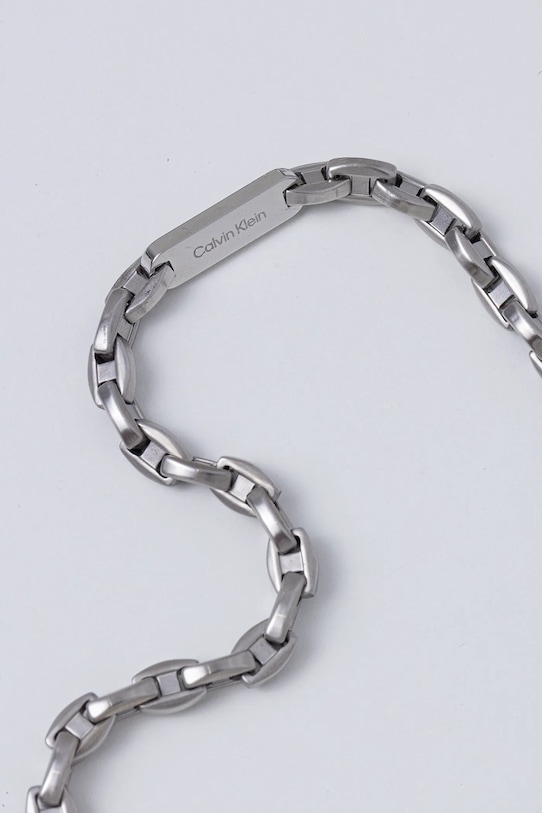 картинка Ожерелье Calvin Klein, серебряный от магазина Одежда+