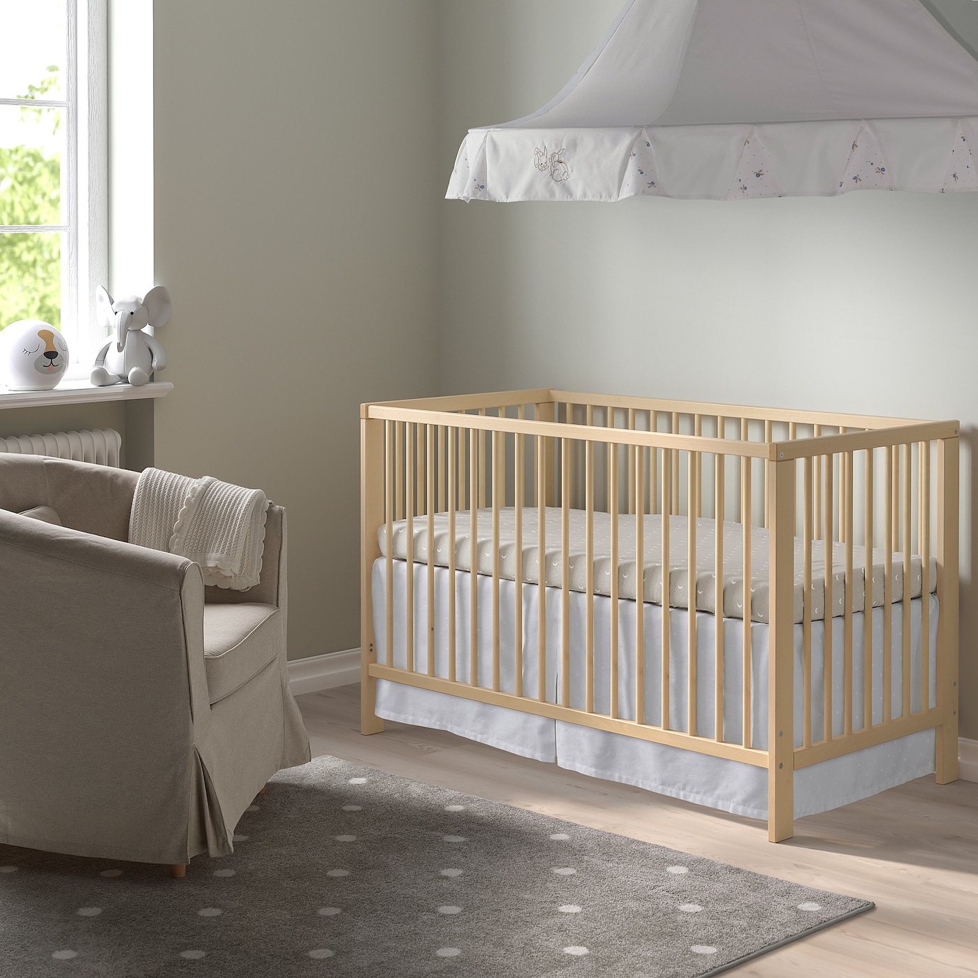 картинка Детская кроватка IKEA, 60x120 см, цвет birch от магазина Одежда+