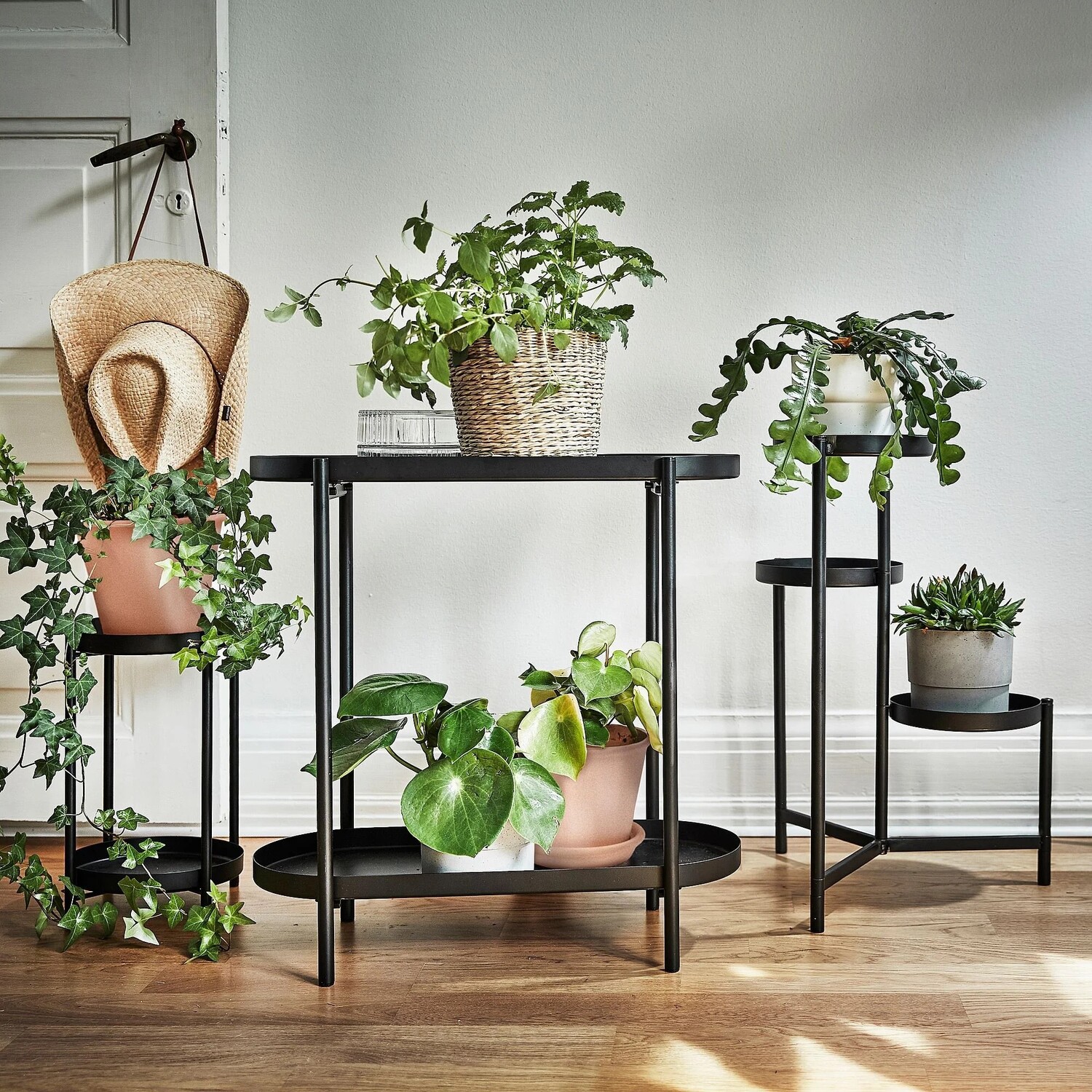 картинка Подставка для растений Ikea Olivblad, 35 см, черный от магазина Одежда+