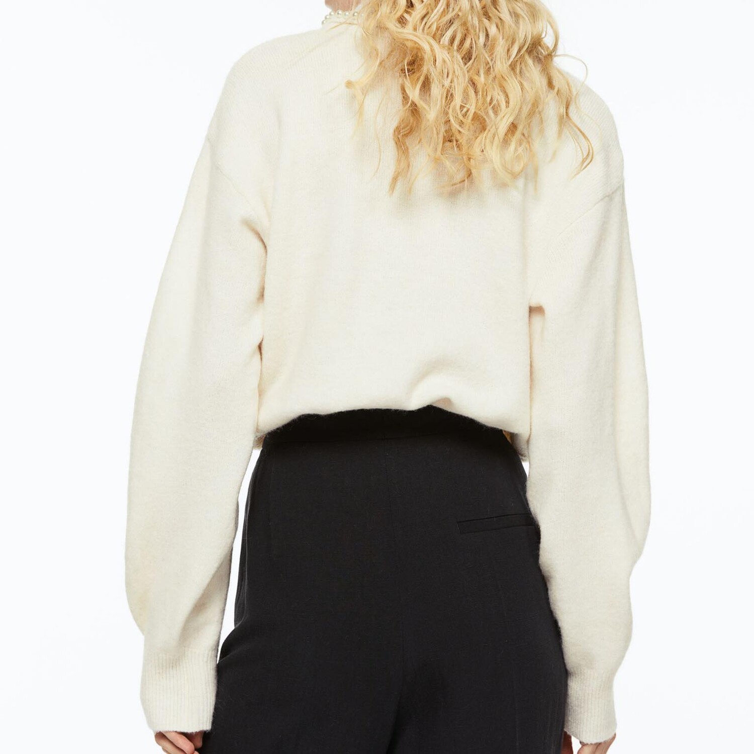 картинка Пуловер H&M Beaded-collar, кремовый от магазина Одежда+