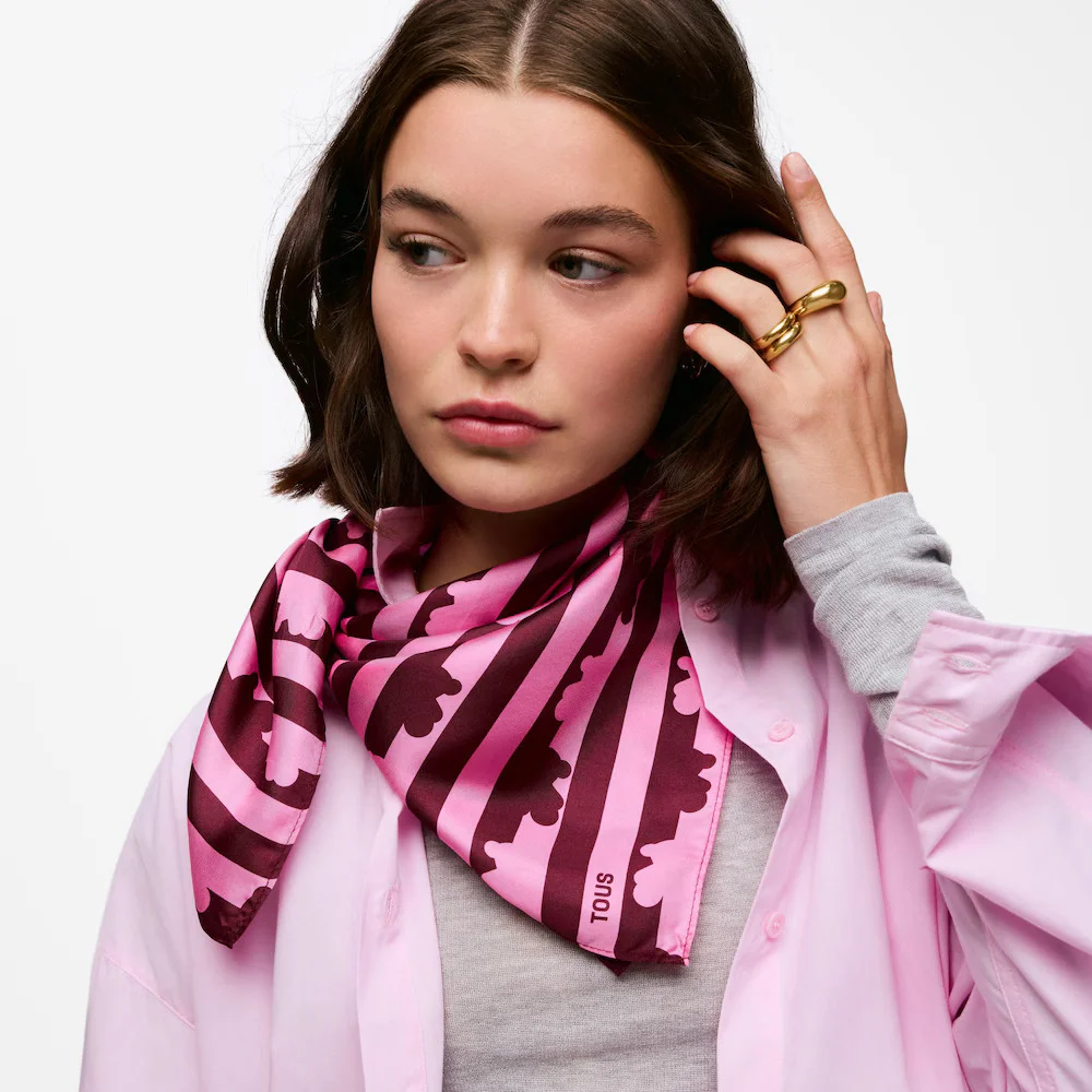 картинка Платок Tous Bear Stripes, бордово-розовый от магазина Одежда+
