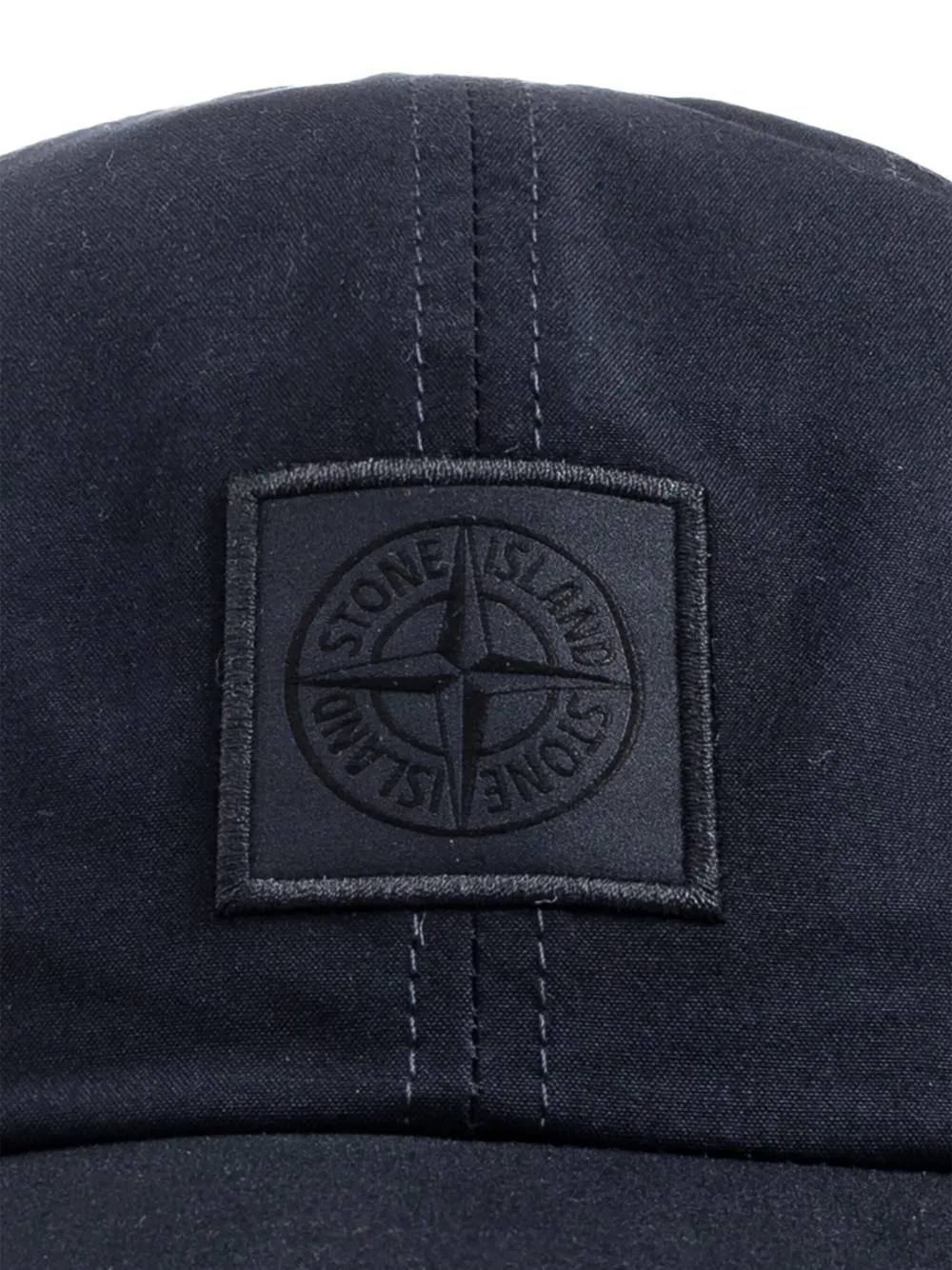 картинка Бейсболка с нашивкой логотипа Stone Island, черный от магазина Одежда+