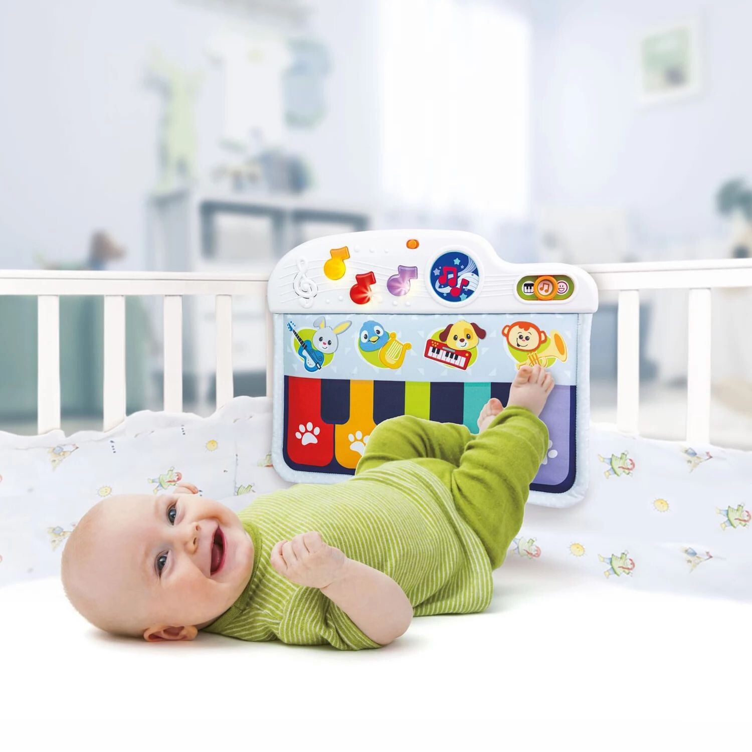 картинка Пианино для кроватки Winfun Animal Friends Winfun от магазина Одежда+