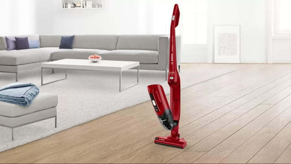 картинка Пылесос Bosch BBHF214R, 0,4 л, красный от магазина Одежда+