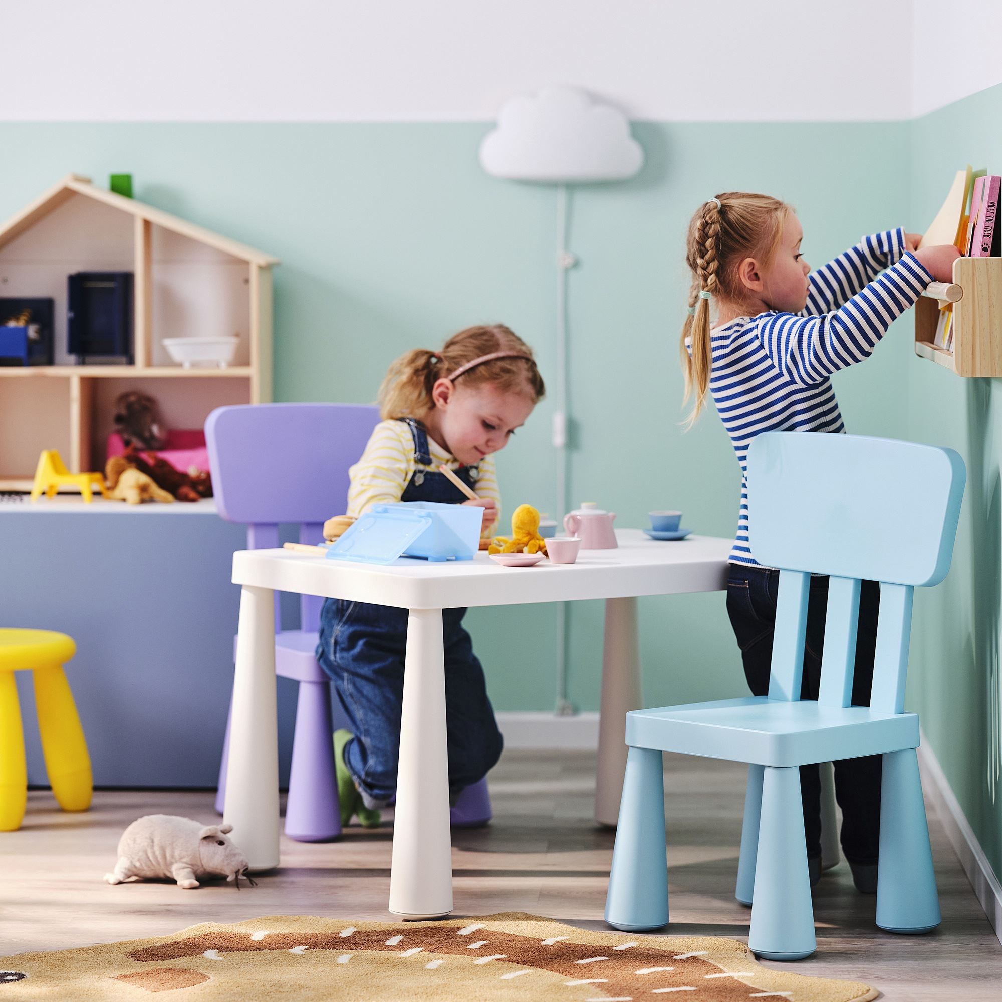 картинка Детский стул MAMMUT IKEA, светло-голубой от магазина Одежда+