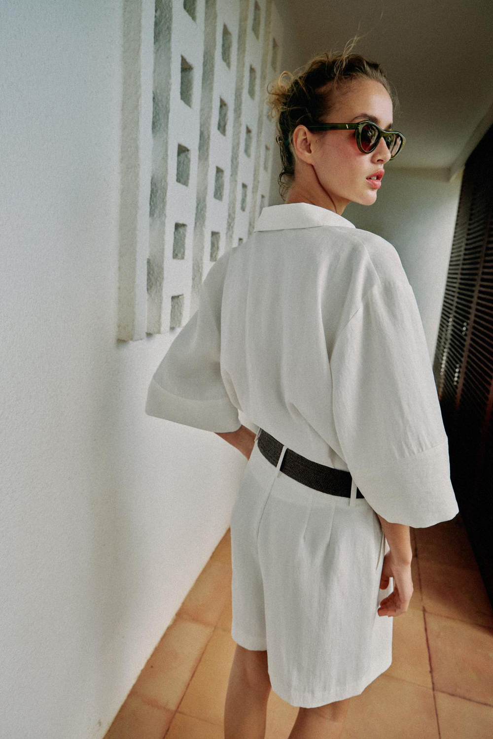 картинка Рубашка Zara Short With Wide Sleeves, белый от магазина Одежда+