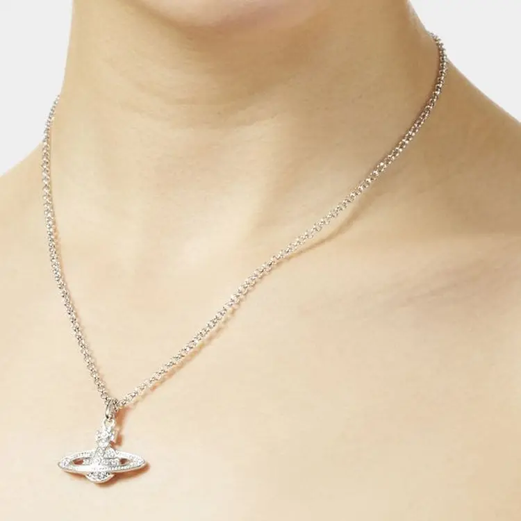 картинка Колье Vivienne Westwood Mini Bas Relief, серебро от магазина Одежда+