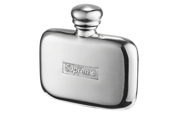 картинка Чайники Supreme, серебро от магазина Одежда+