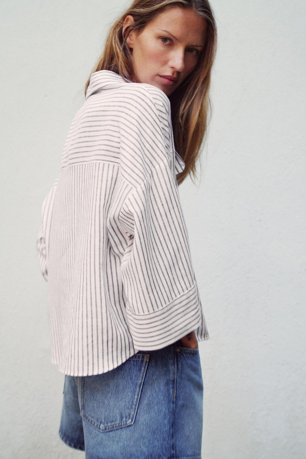 картинка Рубашка Zara Striped Linen Blend, белый/коричневый от магазина Одежда+