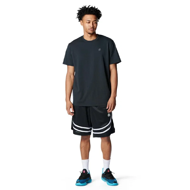 картинка Мужская футболка «Curry» от Under Armour от магазина Одежда+