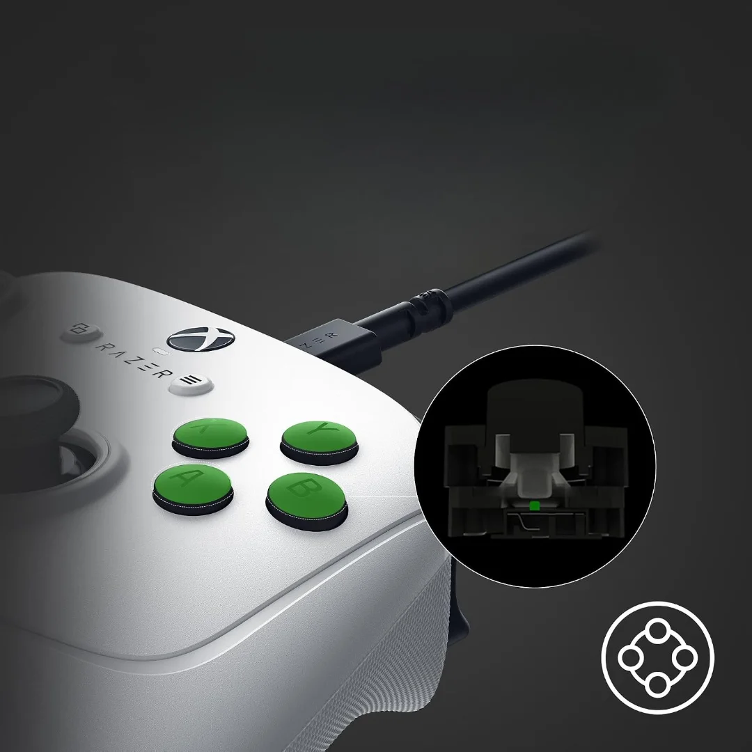 картинка Проводной игровой геймпад Razer Wolverine V3 Tournament Edition, белый от магазина Одежда+