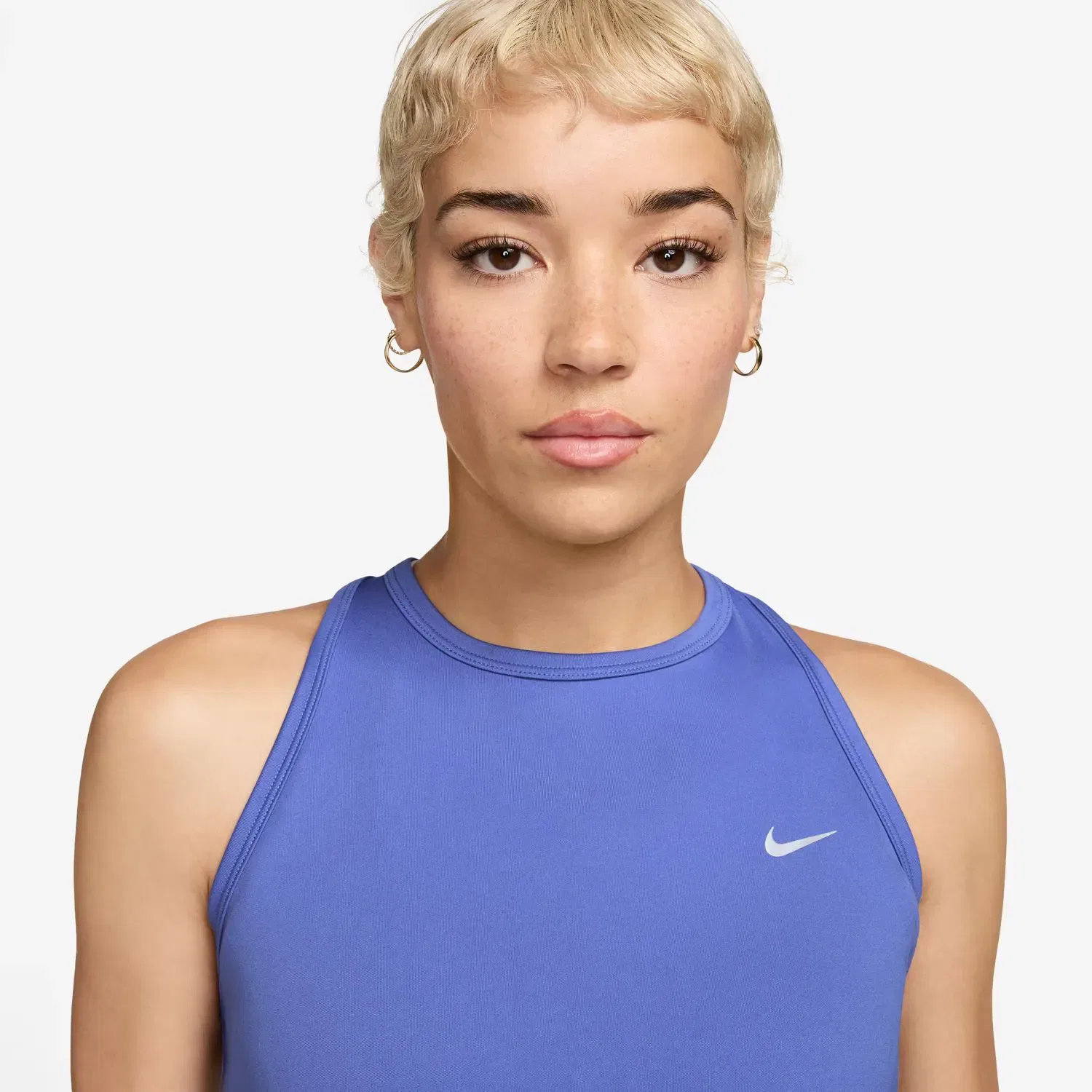 картинка Женская майка Tempo Nike, Morado от магазина Одежда+