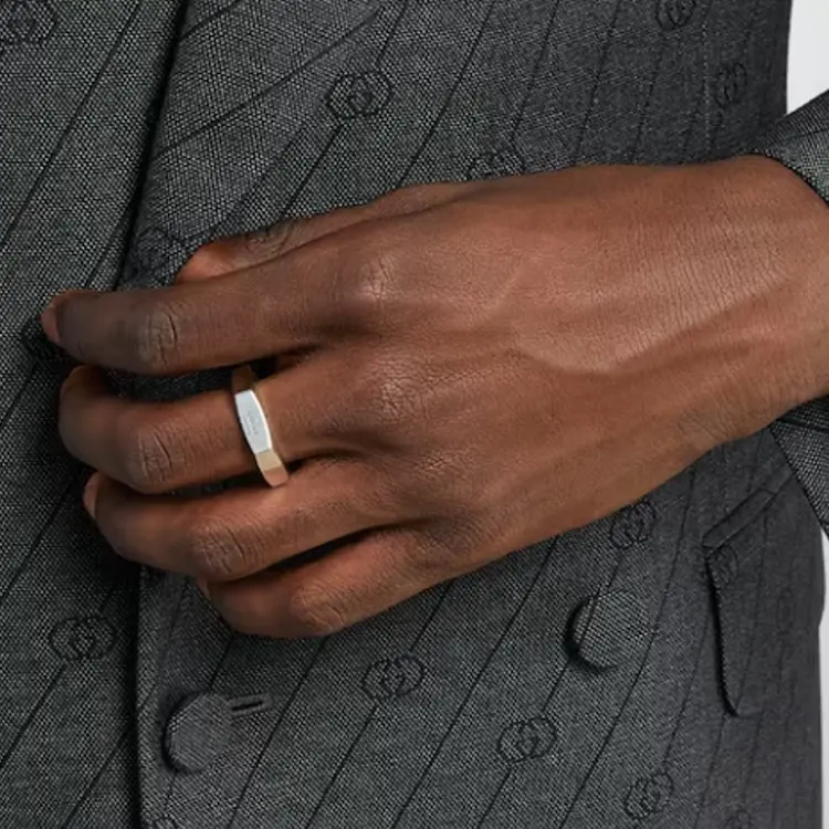 картинка GUCCI Кольцо из стерлингового серебра 925 пробы Unisex Silver от магазина Одежда+