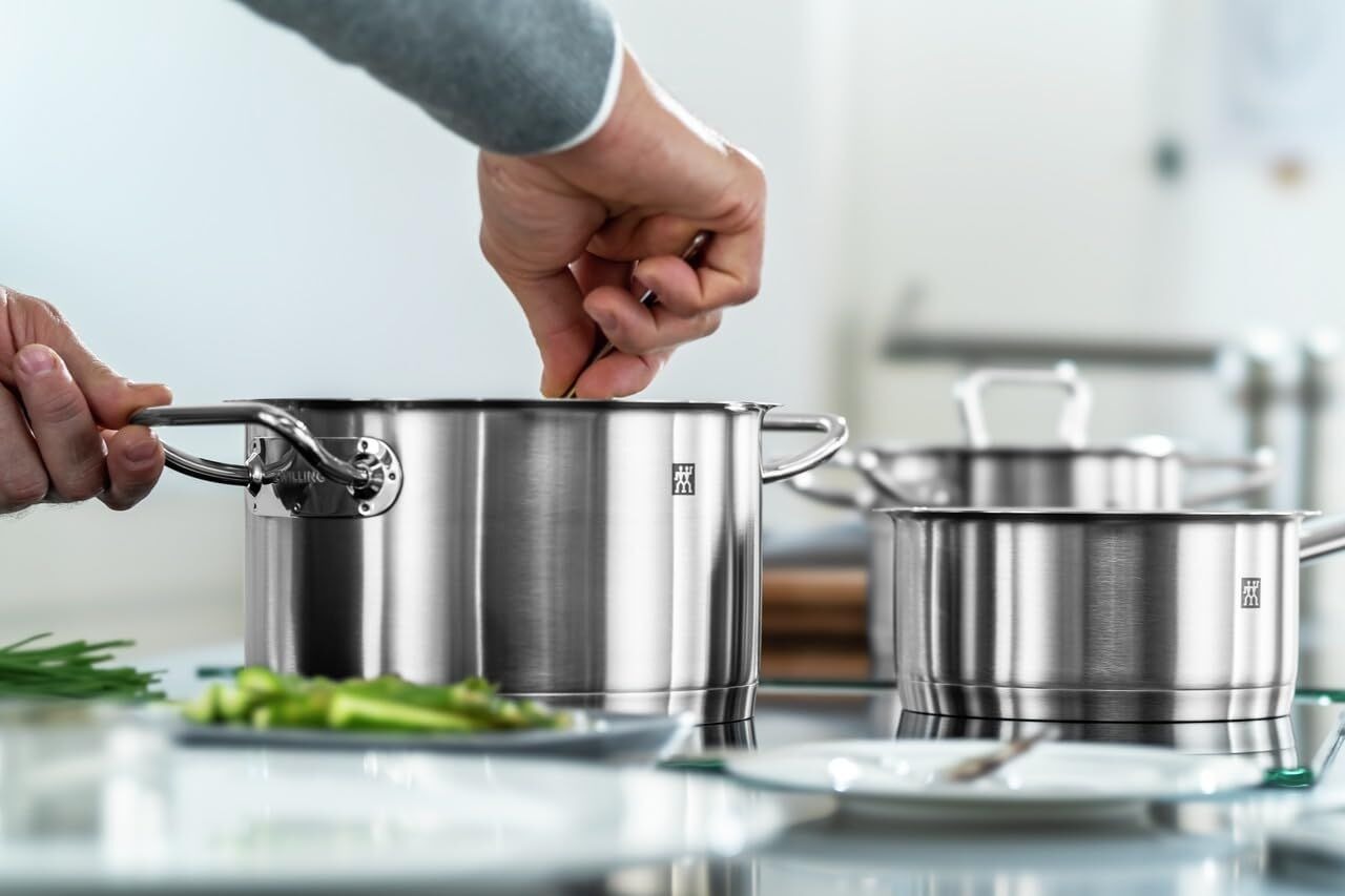 картинка Набор посуды ZWILLING Pro, 9 предметов, серебристый от магазина Одежда+